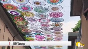 A Treviglio si «colora» il cielo sopra via Sangalli
