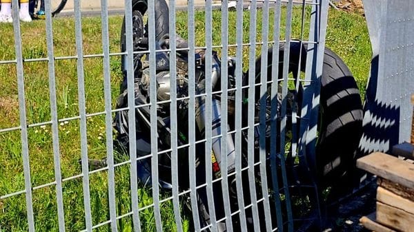 Schianto in moto a Grassobbio, tre feriti: uno è grave