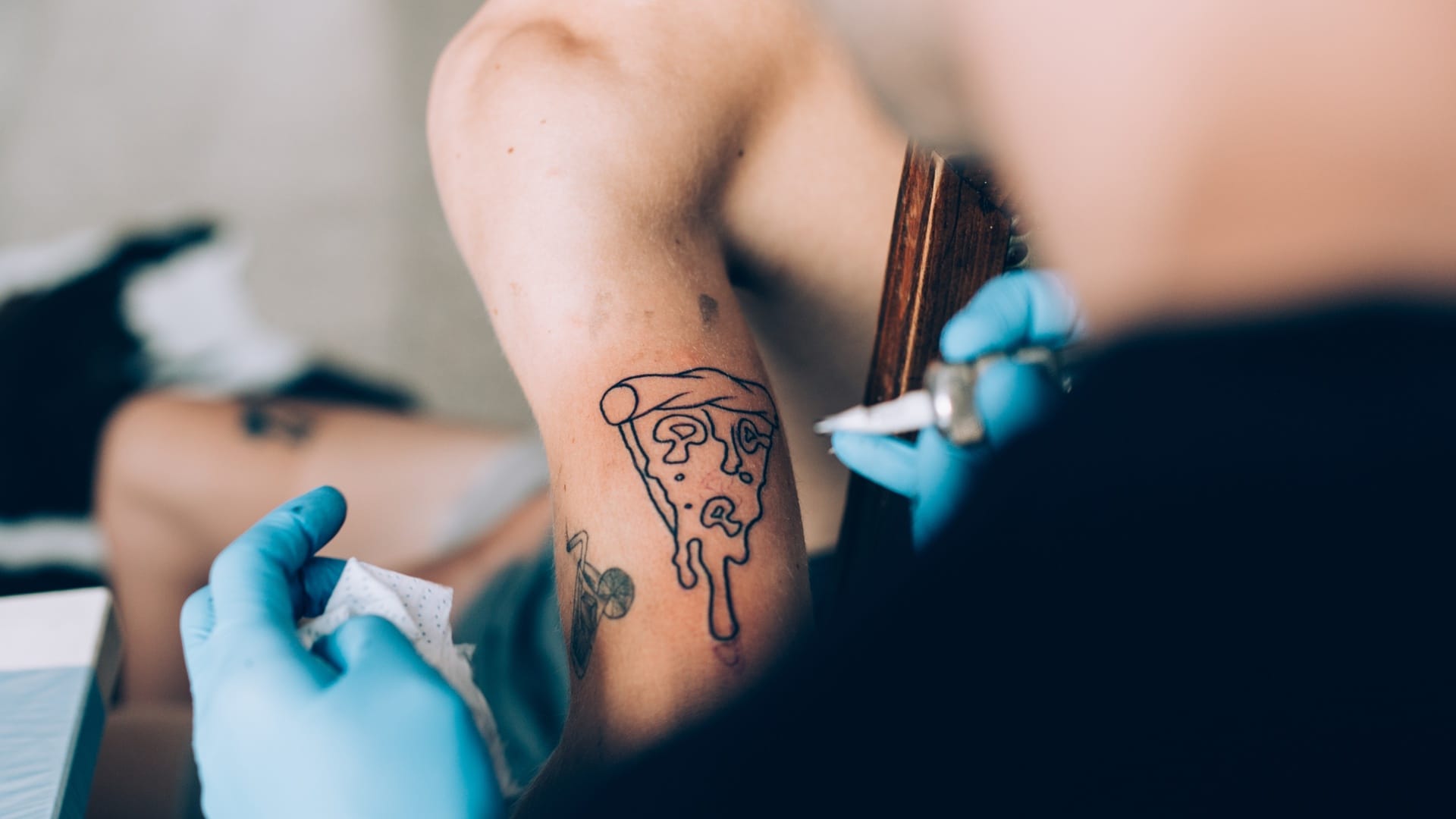 https://storage.ecodibergamo.it/media/photologue/2026/5/2/photos/dimmi-che-tatuaggio-food-hai-e-ti-diro-chi-sei_3ec12568-44ae-11f1-86c0-d7312e6a6ccc_1920_1080.jpg