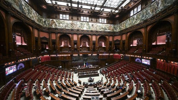 Ddl nucleare, votato il mandato ai relatori, provvedimento in Aula il 26 maggio