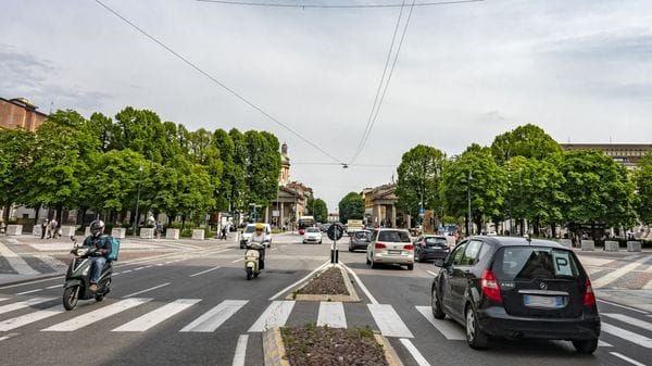Strade sicure, a Bergamo via ai lavori per 57 passaggi pedonali