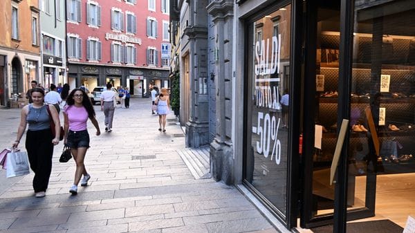 Bergamo, il terziario regge l’urto: 2.110 aperture nel 2025. «Meno negozi, più servizi»