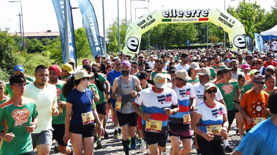 A Bergamo una «Papa Gio run» da record: in più di 3mila per l’associazione Paolo Belli