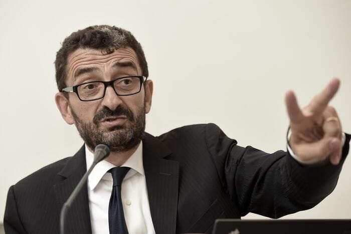 Tabarelli, 'prezzi gasolio in Italia più bassi di Francia e più alti di Spagna'