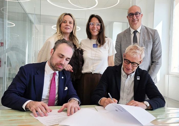 A Taranto l'intesa per tutela dei cetacei e innovazione nel Mar Ionio
