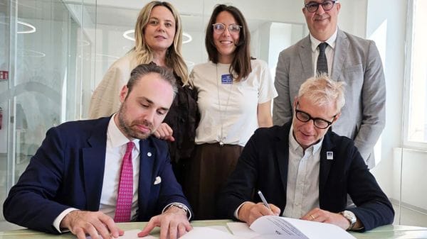 A Taranto l'intesa per tutela dei cetacei e innovazione nel Mar Ionio
