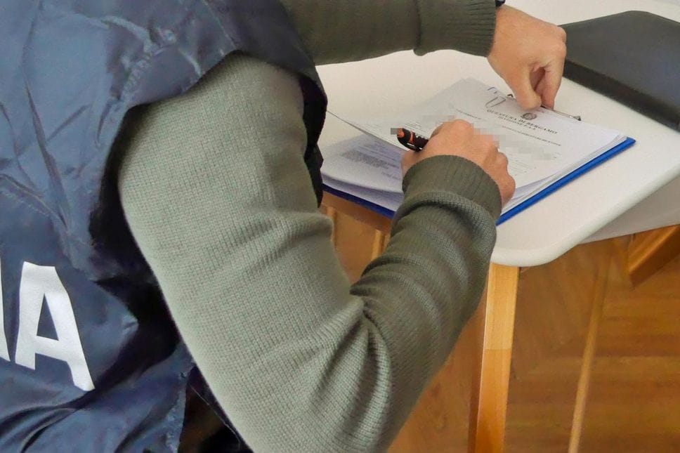 Bergamo, controlli della polizia di Stato in b&amp;b e autonoleggi