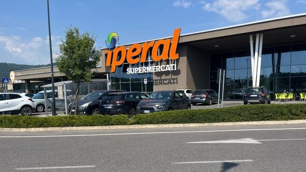 Pedone ferito con un fucile da sub a Carvico, è caccia all’aggressore