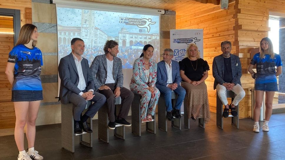 Presentata la Camminata nerazzurra: appuntamento al 7 giugno sul Sentierone