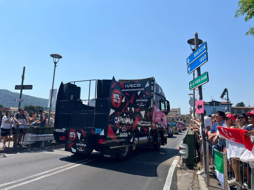 La Bergamasca si tinge di rosa: festa per il Giro d’Italia - Foto e video