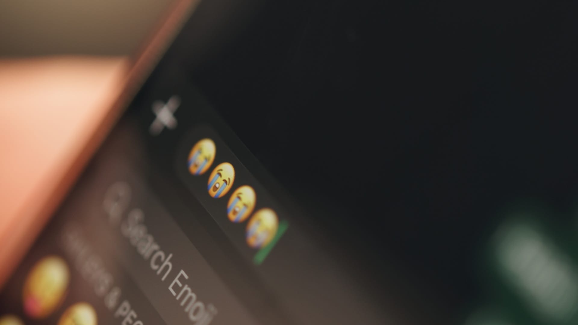 fenomenologia delle emoji vale a dire il linguaggio emotivo di internet da Ecodibergamo.it fenomenologia delle emoji vale a dire il linguaggio emotivo di internet