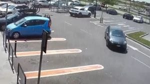 Aggredisce coppia con la fiocina a Carvico, nessuna spiegazione al giudice