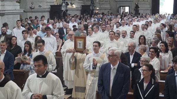 Ordinazioni sacerdotali in Duomo a Bergamo, segui qui la diretta ora