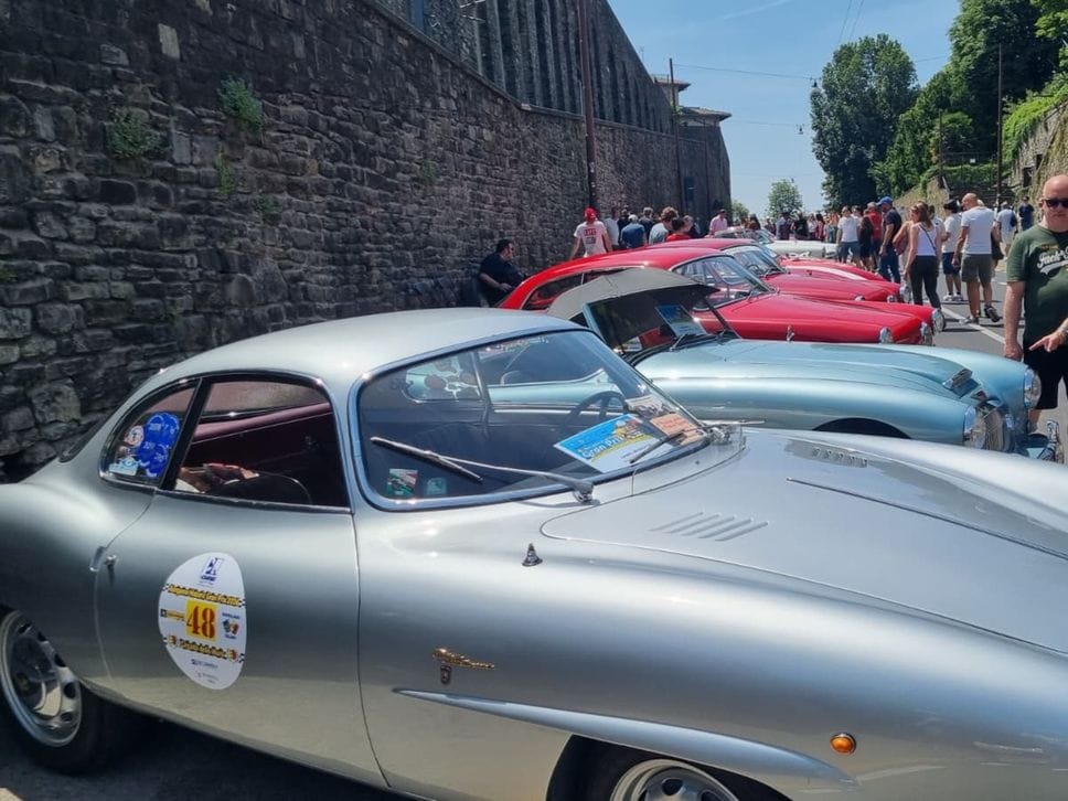 Bergamo Historic Gran Prix, rombo di motori sulle Mura - Foto e video
