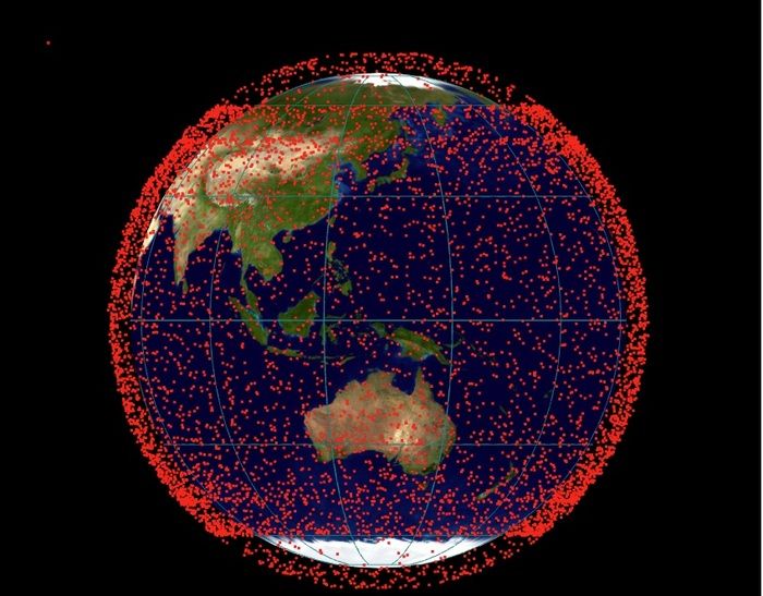 Dai satelliti Starlink un esperimento incontrollato nell'atmosfera
