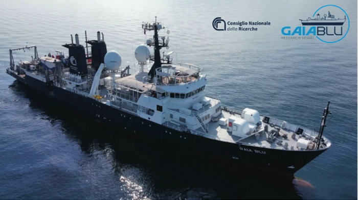 La nave Gaia Blu alla ricerca di faglie sismiche nell'Adriatico