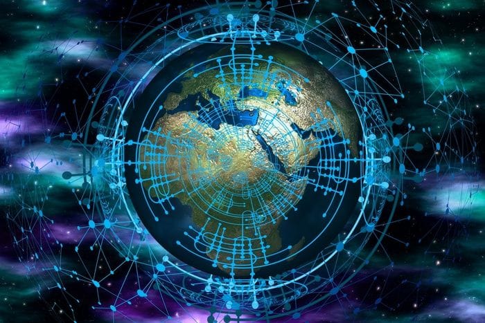 Mondo digitale fragile, minacciato da effetti a cascata