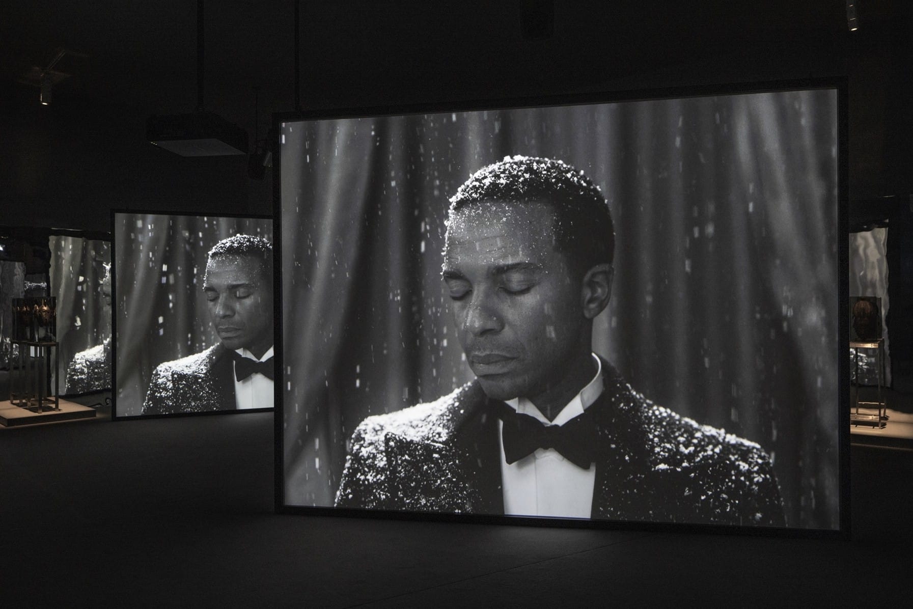 «Museum Dreams», a gres art 671 la prima mostra antologica di Sir Isaac Julien