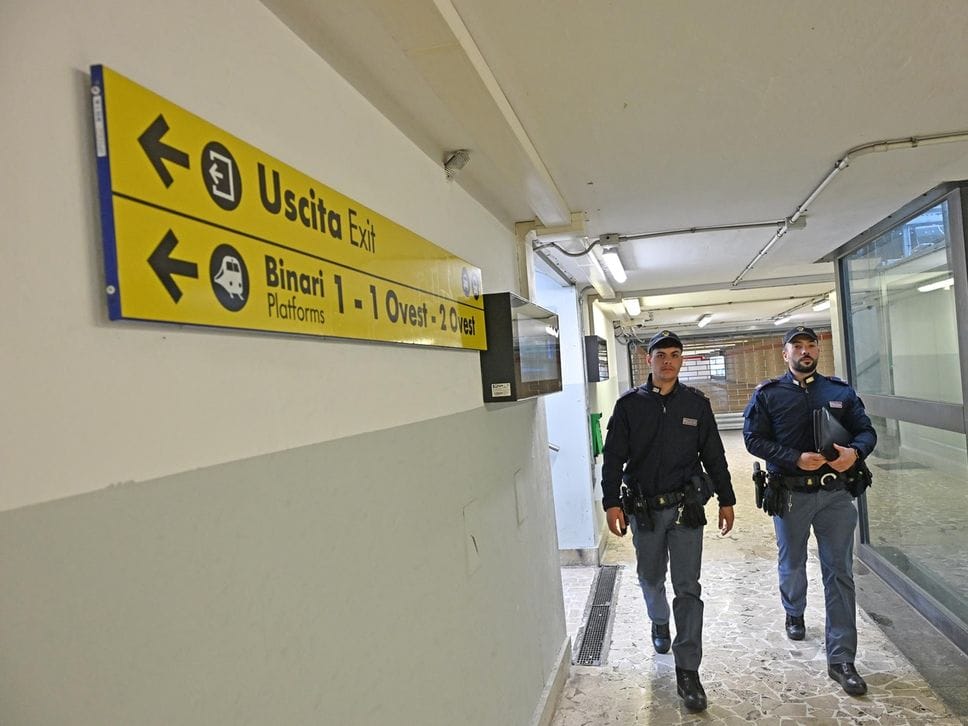Violenza su una ragazza minorenne in stazione a Treviglio: arrestato un 22enne