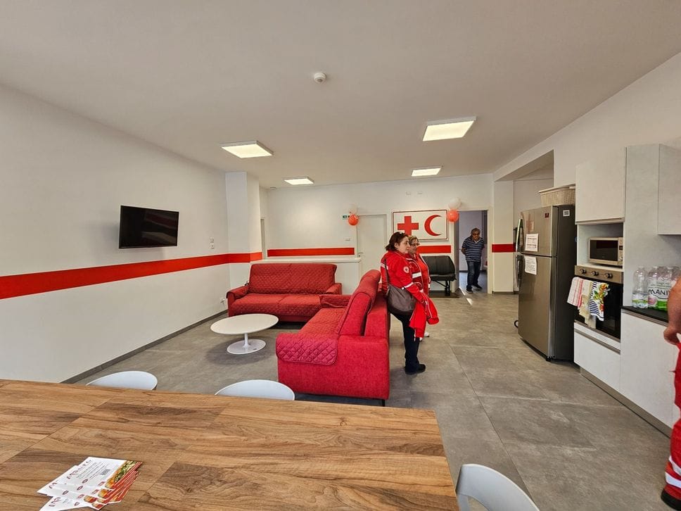 La Croce Rossa di Bergamo torna a casa: inaugurata la sede rinnovata - Foto e video