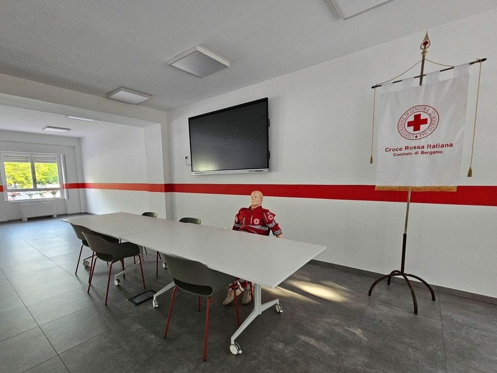 La Croce Rossa di Bergamo torna a casa: inaugurata la sede rinnovata - Foto e video