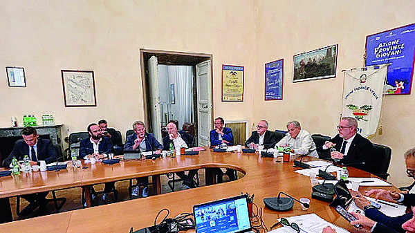 Mercoledì l’assemblea per il successore Tentativi per un’intesa «bipartisan»
