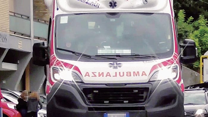 https://storage.ecodibergamo.it/media/photologue/2026/6/1/photos/cache/ultraleggero-cade-su-una-strada-adiacente-alla-pista-di-valbrembo-un-morto-e-un_50d32442-5dca-11f1-bd25-9823d43f8df2_1920_1080_v3_large_16_9.jpg