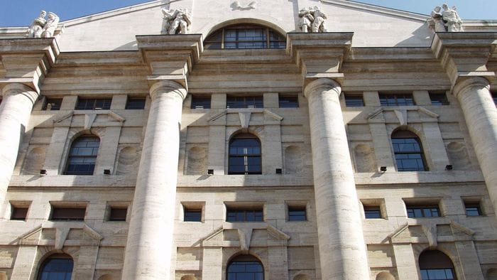 Affaire Mps, i titoli corrono in Borsa. Le offerte in campo