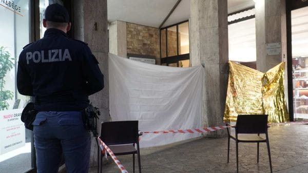 Omicidio di via Tiraboschi a Bergamo: «Senza di lei si sentiva perso: ammazzò mosso dalla gelosia» 