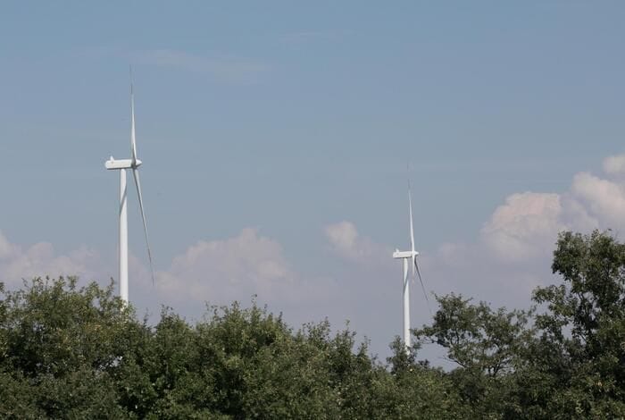 Unicredit finanzia parco eolico a Tricarico con 46,5 milioni