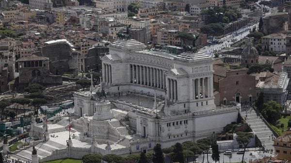 A Roma il Vittoriano sta cedendo, lo dicono i dati dei satelliti