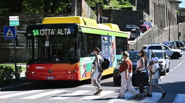 Ztl e navette, Città Alta attende la rivoluzione: «Ma servirà chiarezza»