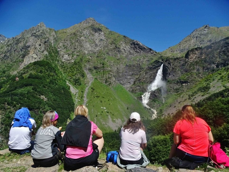 La prima apertura stagionale delle cascate del Serio - Foto