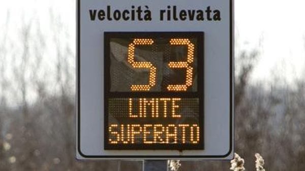 Sicurezza stradale a Bergamo, arrivano gli speed check: «Meno velocità e traffico più moderato»