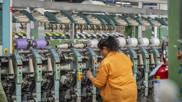 Innovazione e risparmio sfida giovani e anziani