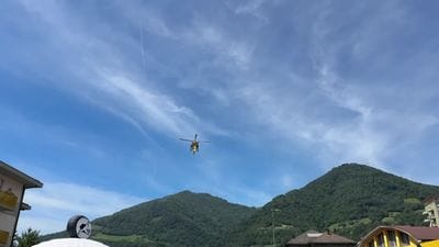 https://storage.ecodibergamo.it/media/photologue/2026/6/14/photos/cache/lelisoccorso-a-gazzaniga-per-soccorrere-un-31enne_4679d40a-6801-11f1-aa7f-d45d87ab601a_1920_1080_display.jpg