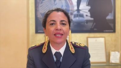 https://storage.ecodibergamo.it/media/photologue/2026/6/15/photos/cache/denunce-online-parte-il-nuovo-servizio-della-polizia-di-stato-sperimentazione_2f885a36-68cf-11f1-96d8-bf370d3e1ecb_1920_1080_display.jpg