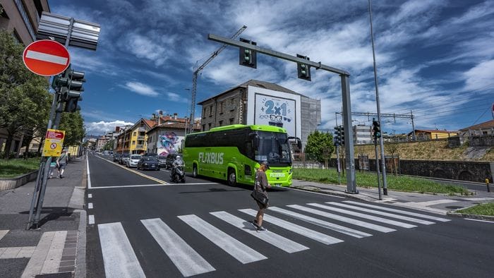 https://storage.ecodibergamo.it/media/photologue/2026/6/16/photos/cache/e-brt-lavori-al-96-e-corse-da-agosto-sara-una-rivoluzione-per-il-trasporto-p_20dd164a-68ff-11f1-95b1-2739c400c0f4_1920_1080_v3_large_16_9.jpg