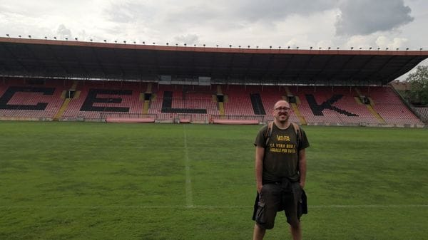 Gianni Galleri al «Fahrenheit 442» apre con un viaggio nel calcio dei Balcani