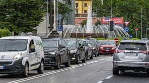 Tamponamento in via Autostrada: a Bergamo traffico in tilt