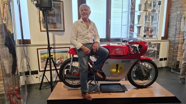 Giacomo Agostini, la leggenda del motociclismo in un museo