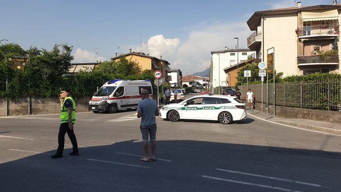 https://storage.ecodibergamo.it/media/photologue/2026/6/18/photos/cache/investito-a-torre-boldone-muore-un-uomo_6b44eae2-6b2e-11f1-95b1-2739c400c0f4_1920_1080_v3_large_16_9.jpeg