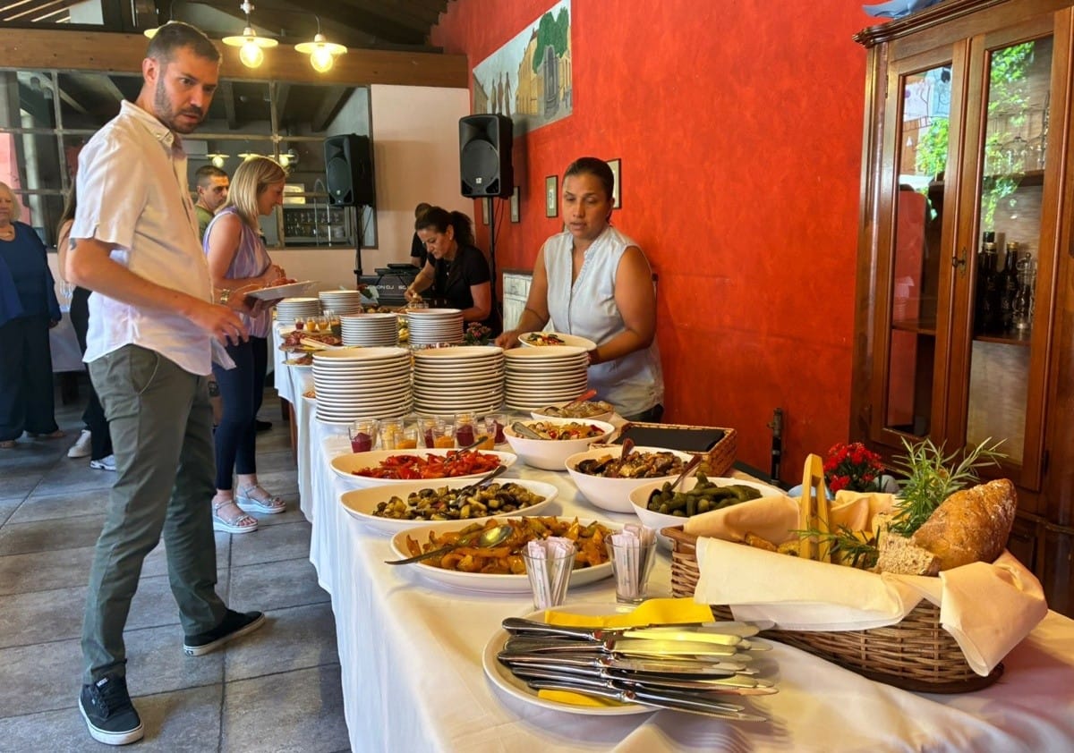 L’estate «Da Tania» profuma di griglia