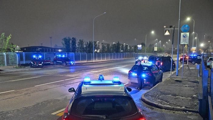 https://storage.ecodibergamo.it/media/photologue/2026/6/18/photos/cache/maxi-controlli-dei-carabinieri-di-treviglio-due-arresti-e-quattro-denunce_440a86c6-6afc-11f1-95b1-2739c400c0f4_1920_1080_v3_large_16_9.jpeg