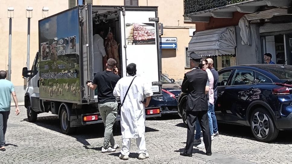 Seriate, controlli dei carabinieri in macelleria: sanzioni per 3mila euro