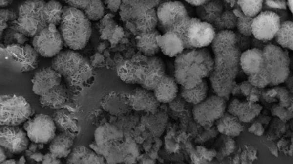 Un nuovo materiale per estrarre il litio dalle batterie esauste