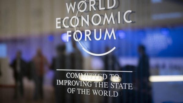 Wef, transizione energetica rallenta ma Italia in netto miglioramento