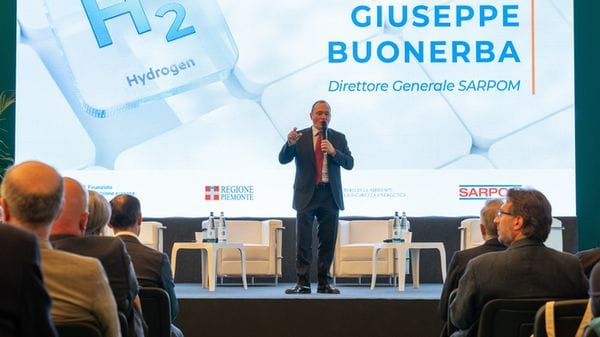 Buonerba (Sarpom), 'giorno speciale con avvio produzione idrogeno verde'