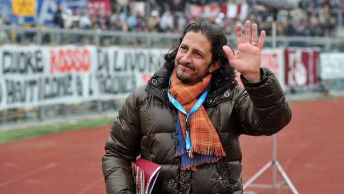 Lutto per Protti. A Bergamo contro i nerazzurri la famosa rovesciata immortalata in un murale a Bari