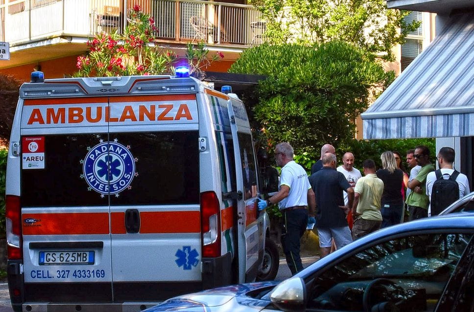 Ventitreenne aggredita in casa a Ponteranica, il padre: «Mi ha      telefonato terrorizzata» - Il video